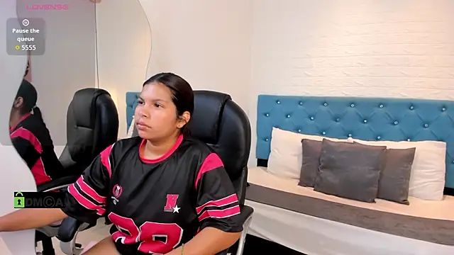 Dulcecooper1 online show from March 13, 7:26 pm