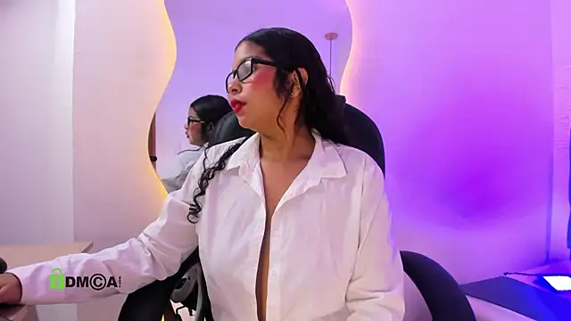 Dulcecooper1 online show from April 24, 12:30 pm