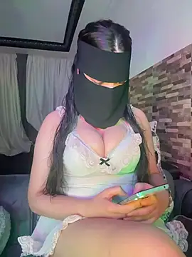 hot yaldiz online show from March 12, 12:02 am