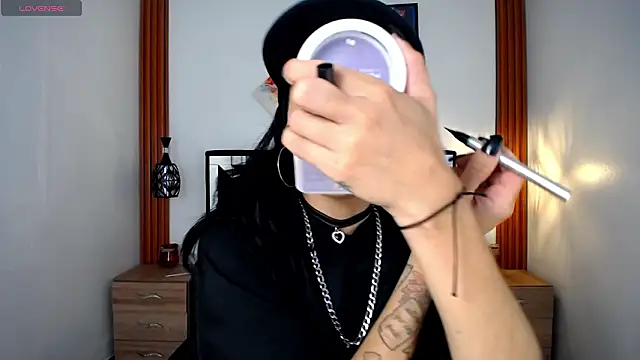 FRANCESCA LOVE  online show from March 23, 8:37 pm