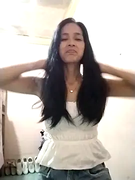 sweet maxine44 online show from April 30, 11:59 am