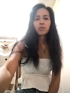 sweet maxine44 online show from April 25, 11:57 pm