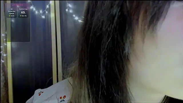 Rita Wildd online show from April 3, 6:55 am