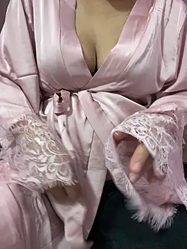 hamoi11 online show from March 7, 12:50 am