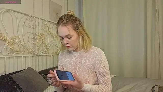 Jenifer lo online show from April 25, 1:08 am