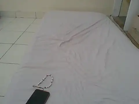 Latin toes online show from February 12, 4:25 am