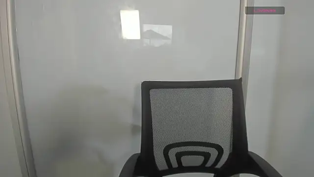 Emily Harpeer online show from April 19, 11:54 am