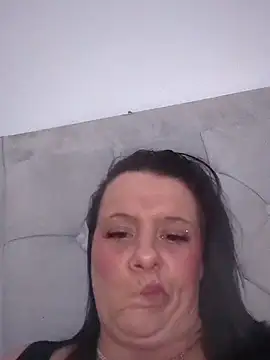 louisa36 online show from February 8, 11:07 pm