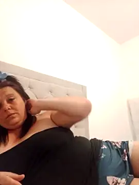 louisa36 online show from April 25, 10:40 pm