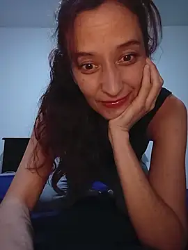 Aurabloom 1 online show from April 5, 6:51 pm