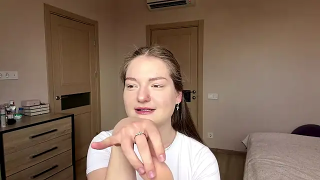 Milayouknow online show from April 23, 12:29 pm