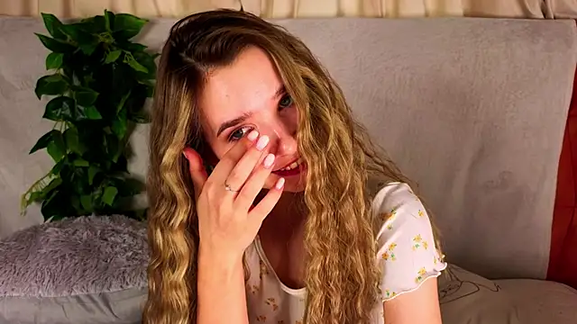 OnyxViper online show from April 24, 12:30 pm