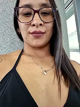 Paola andrade online show from April 22, 7:33 pm