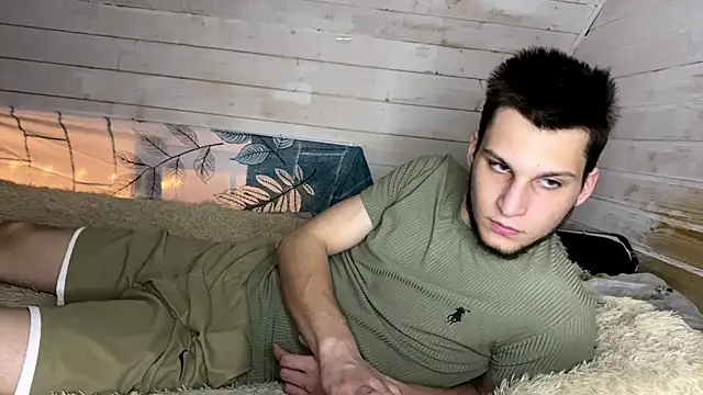 Donald boy online show from April 28, 9:29 pm