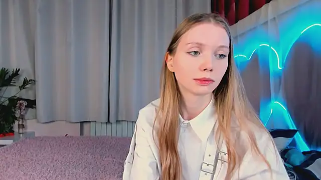 lada2k4 online show from February 9, 6:37 am