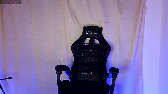  Yourdoll online show from April 29, 9:09 pm