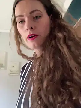 Midnight Munch online show from April 13, 7:42 am