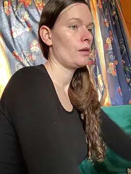 Midnight Munch online show from April 27, 9:17 am