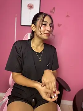 -BabyLuna online show from April 23, 12:51 pm