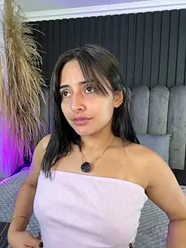 Nanda vixen  online show from April 23, 11:18 pm