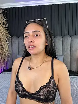 Nanda vixen  online show from April 25, 8:28 pm