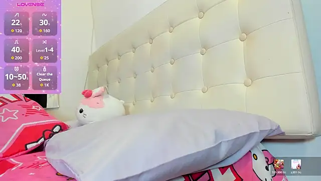 MiaEvans0 online show from June 10, 7:12 pm