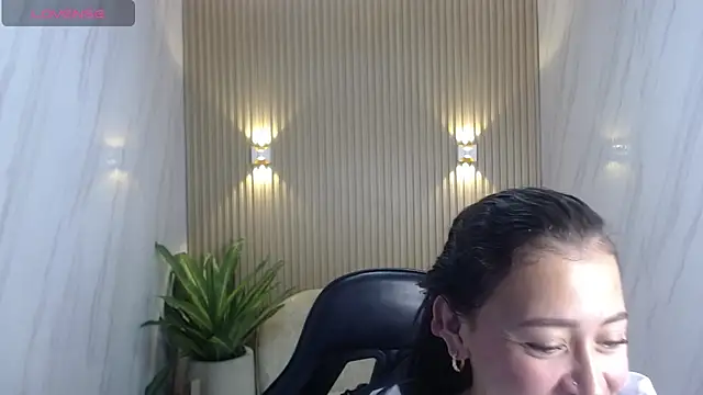 lili mint tf online show from April 25, 3:53 am