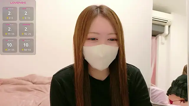mei  27 online show from May 6, 2:10 pm