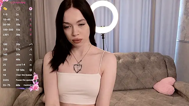 ShirleyGregory  online show from March 13, 8:15 am