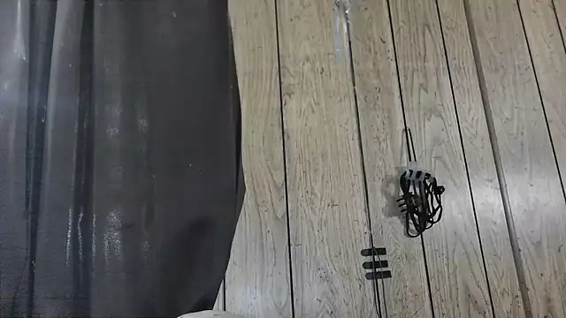 ladylynn13 online show from April 27, 9:56 pm