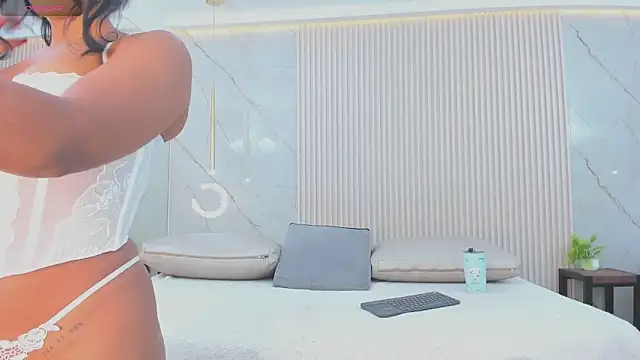 eva lain online show from April 22, 12:02 pm