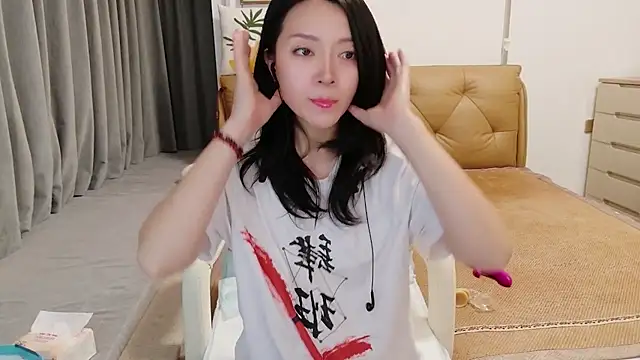 xiaojie jie online show from June 9, 4:39 pm