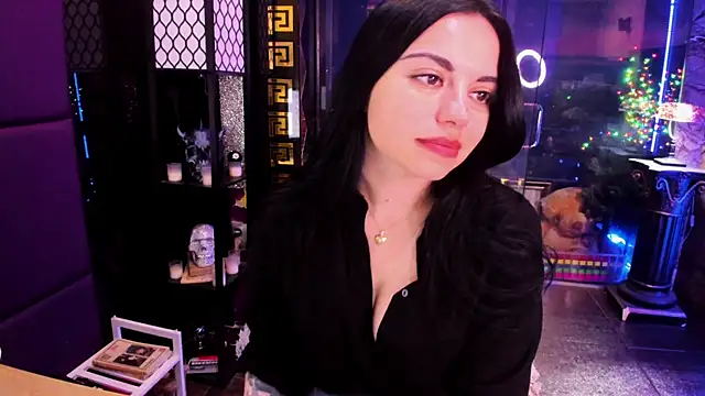 sunn ooo online show from June 9, 9:30 am