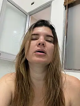 kity021 online show from March 7, 9:33 pm