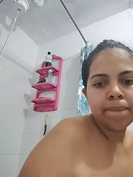 Liah Luccas online show from June 6, 8:15 pm