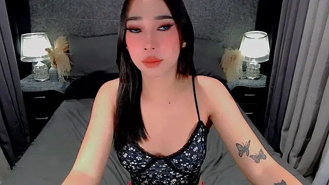 saphira fucks online show from March 3, 8:26 pm