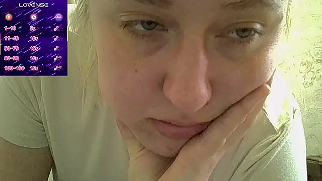 CurvyWild Lady30 online show from April 21, 10:55 am