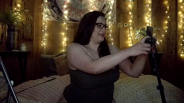 VelvetBrunetteXo online show from April 26, 11:52 am