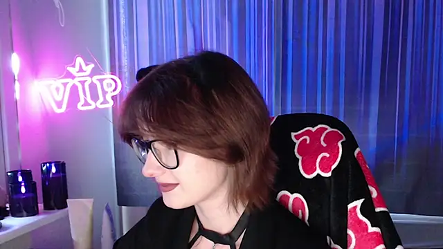 LunaXcherry online show from July 20, 5:14 pm