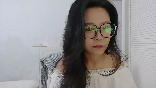 yunchui0101 online show from March 12, 7:22 am