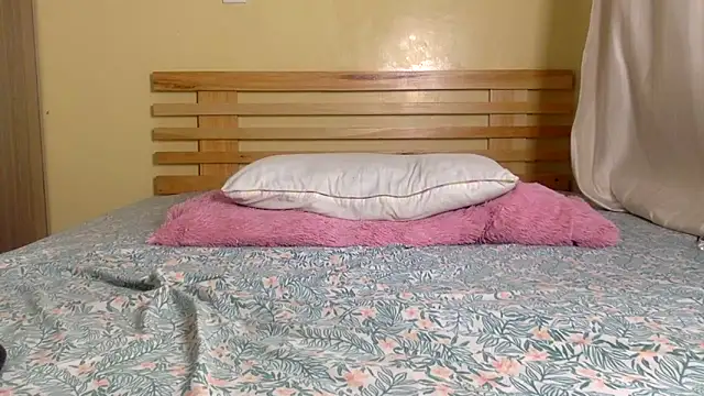 Spicycindy123 online show from March 9, 12:14 am