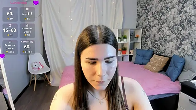 Coraline kitty online show from June 9, 4:17 pm