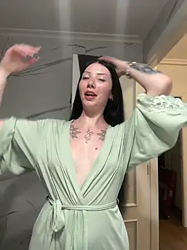 Karmenlovex online show from April 27, 9:01 pm