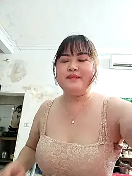 Kee-kimlee online show from April 25, 1:41 pm