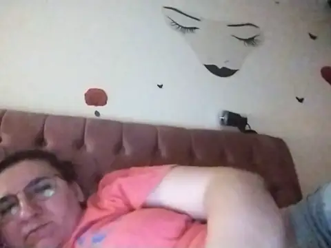 dana92vat online show from March 10, 6:56 pm