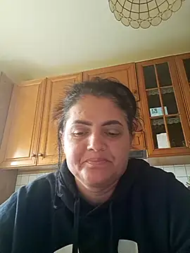 Sony28v online show from April 14, 8:25 am