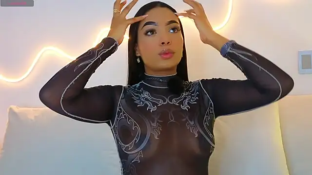 Alyssa bunnyx online show from April 16, 4:02 am