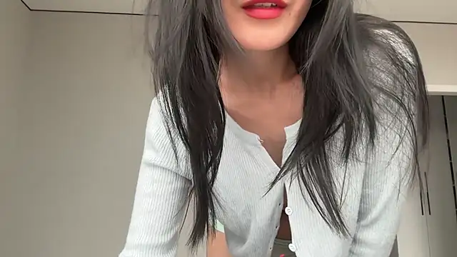 Mei Fei Wan online show from April 21, 11:28 am