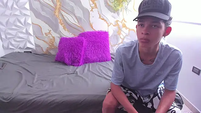 xqueen of pleasurex online show from March 7, 7:10 pm