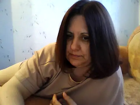 LockyCharm111 online show from May 30, 5:43 pm